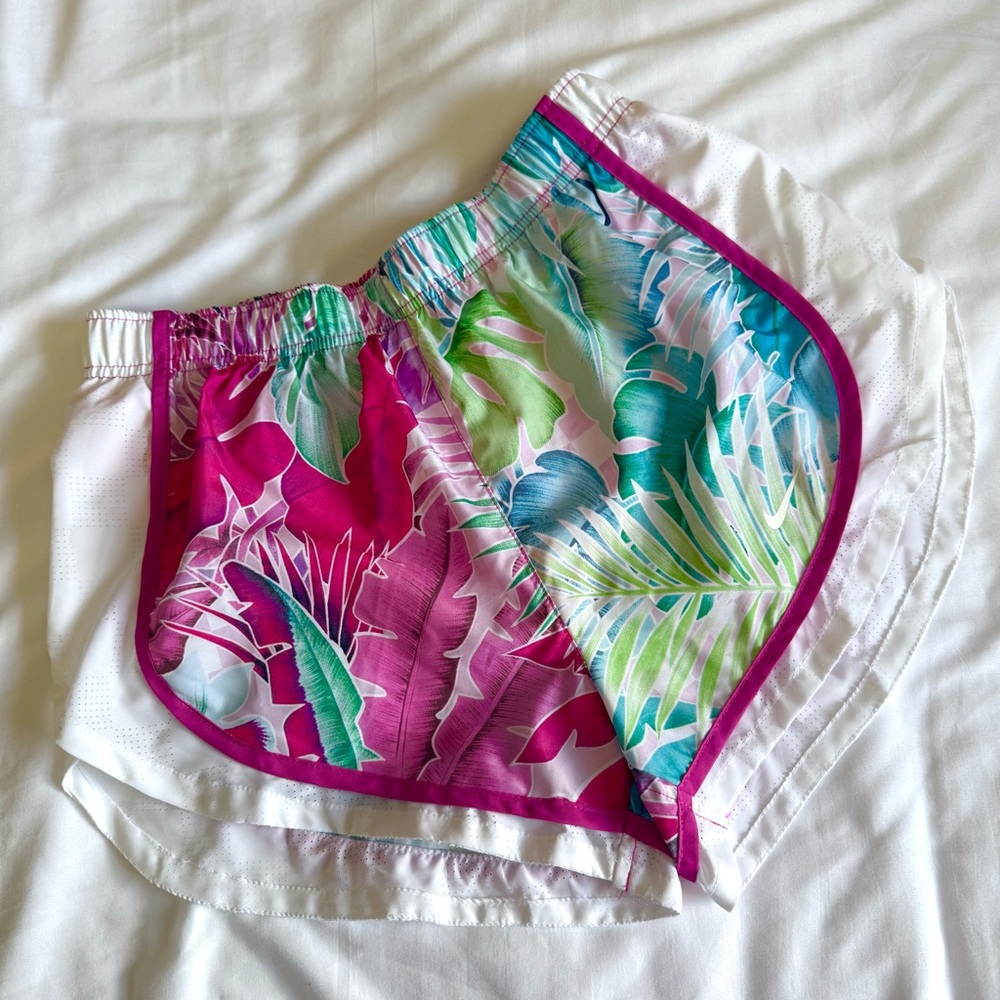 Nike Tropical Print Athletic Shorts NWOT